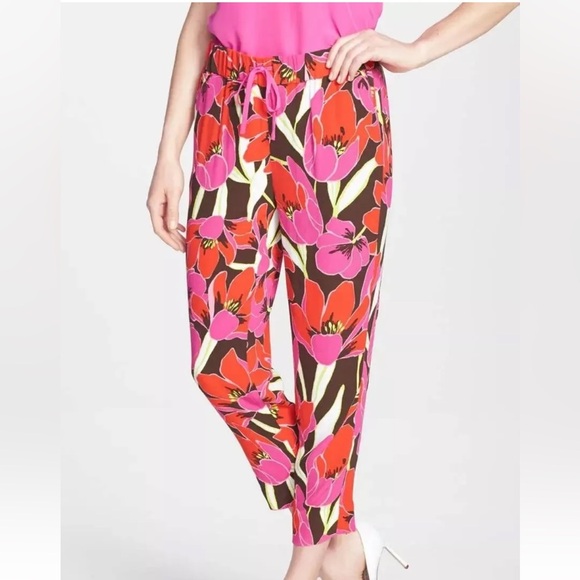 kate spade Pants - Kate Spade Red and Pink Cropped Floral Pants